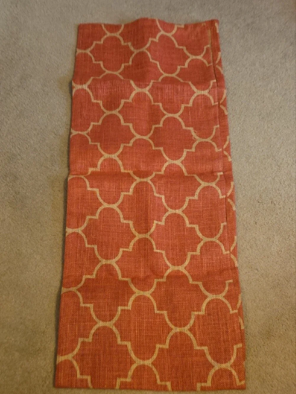 100% Jute Artisan Design Coral Beige Table Runner Quatrefoil Pattern